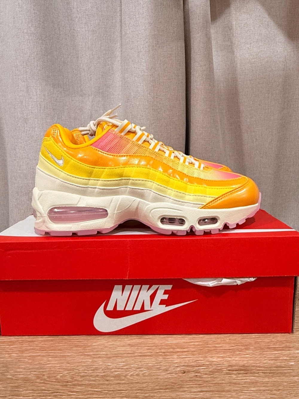 Nike Air Max 95 Gradient Orange Yellow Pink Sneakers